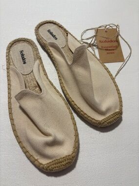 SOLUDOS
canvas the dali espadrille mules
In Natural